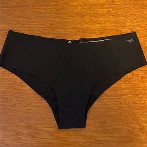 PINK Victoria’s Secret Seamless Cheekster